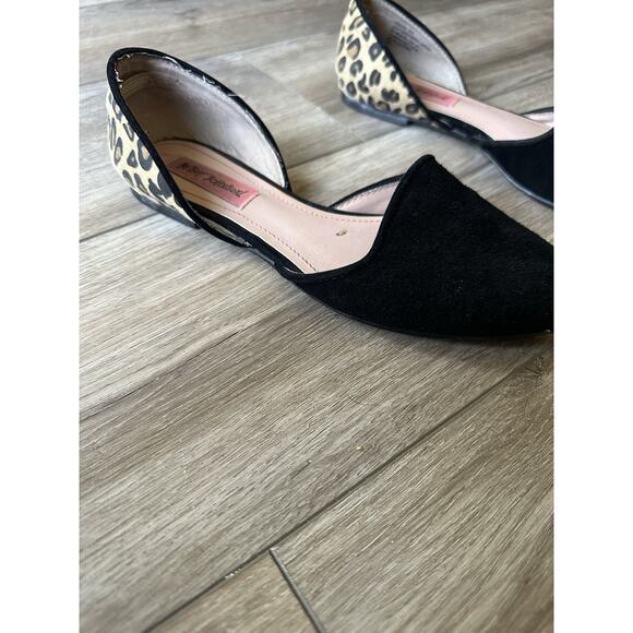 Betsey Johnson Cocoh Leopard  D'Orsay Flats size 6.5 - Picture 2 of 14